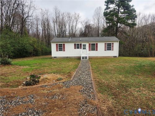 331 Stoney Point Rd, Cumberland, VA, 23040-2609 | Card Image