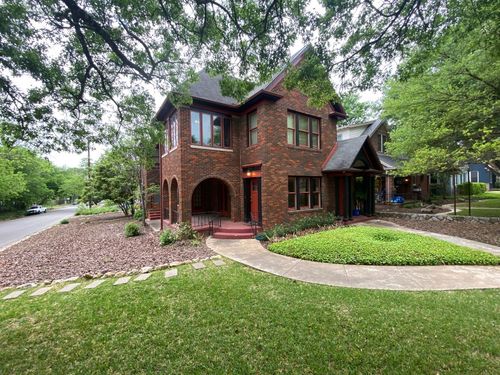 609 Texas Ave, Austin, TX, 78705-1727 | Card Image