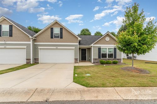 1405 Amberlight Cir, Salisbury, NC, 28144-7403 | Card Image