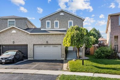 30 Leach Dr, House other with 4 bedrooms, 4 bathrooms and 4 parking in Ajax ON | Image 2