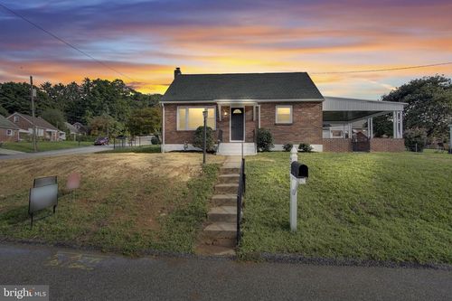 222 Eastland Ave, YORK, PA, 17406-3104 | Card Image