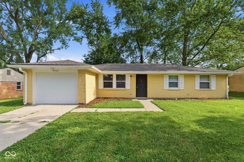 10423 Chris Dr, Indianapolis, IN, 46229-1826 | Card Image