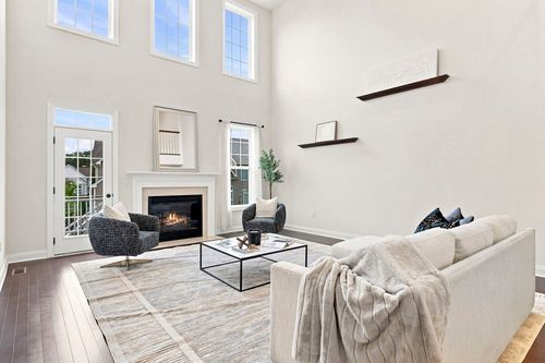 101-40 Phoebe St, Methuen, MA, 01844-2380 | Card Image