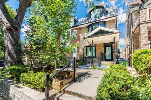 238 Garden Ave, Toronto, ON, M6R1J1 | Card Image