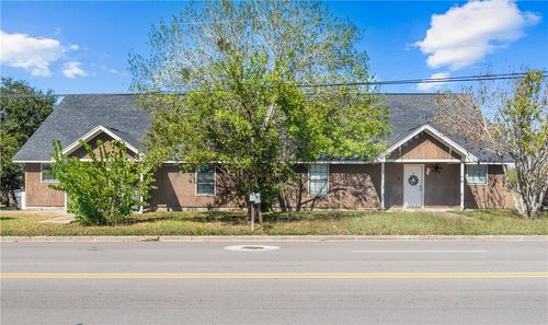 2904 Pleasant Green Dr, Victoria, TX, 77901-1472 | Card Image