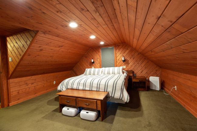925 W Spruce St, House other with 3 bedrooms, 2 bathrooms and null parking in Missoula MT | Image 50