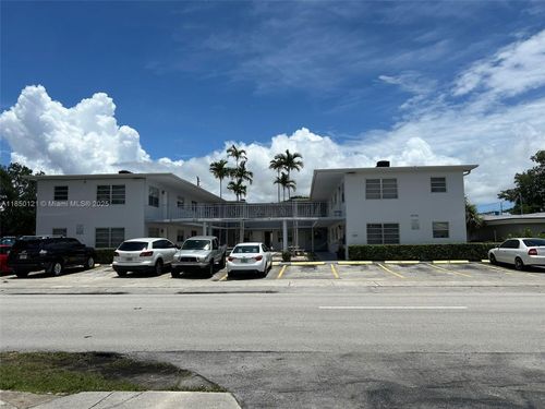 apt-1a-2435 Van Buren St, Hollywood, FL, 33020-4953 | Card Image