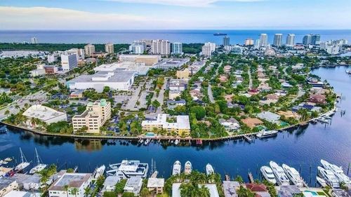 apt-302-815 Middle River Dr, Fort Lauderdale, FL, 33304-3556 | Card Image