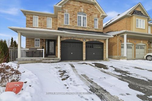 66 Oceanpearl Cres, Whitby, ON, L1N0C3 | Card Image