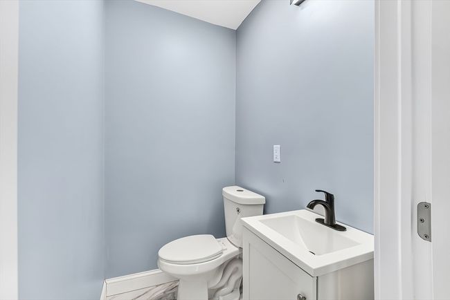 3 - 64 Clarkwood St, Condo with 3 bedrooms, 4 bathrooms and 1 parking in Boston MA | Image 11