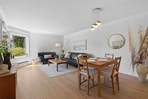 102-1350 Vidal St, White Rock, BC, V4B5G6 | Card Image