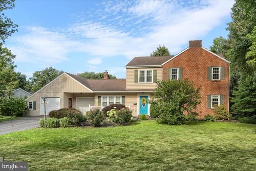 1200 Sadler Dr, Carlisle, PA, 17013-4261 | Card Image