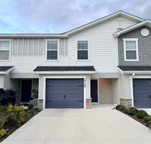 2738 Idyll Lakes Cir, PLANT CITY, FL, 33566-0110 | Card Image