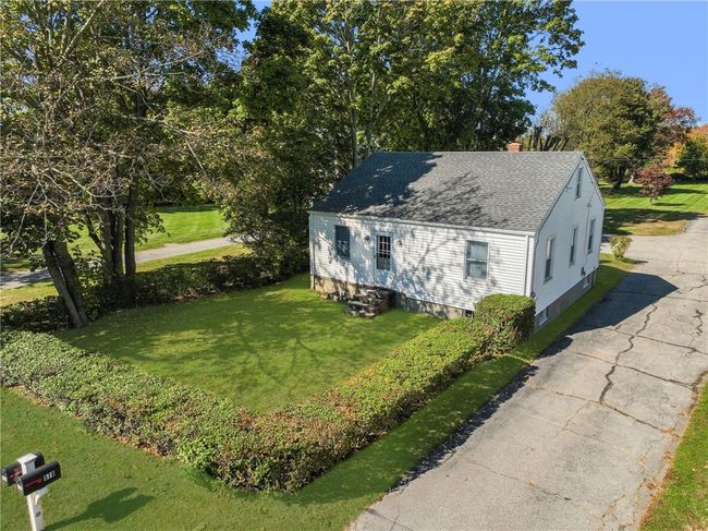 576 East Main house with detached two car garage. See aerial photos. | Image 24