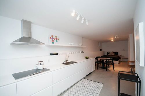 2-563 Union St, Vancouver, BC, V6A2B7 | Card Image