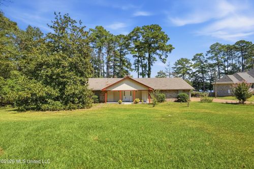 454 Cheyenne Ln, Madison, MS, 39110-9605 | Card Image