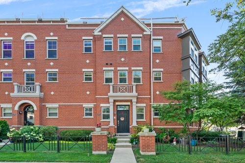 0-8712 Ferris Ave, Morton Grove, IL, 60053-2841 | Card Image