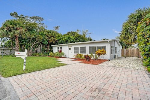 1205 S Lake Dr, Lantana, FL, 33462-5415 | Card Image