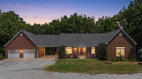 11005 156th St, Collinsville, OK, 74021-5927 | Card Image