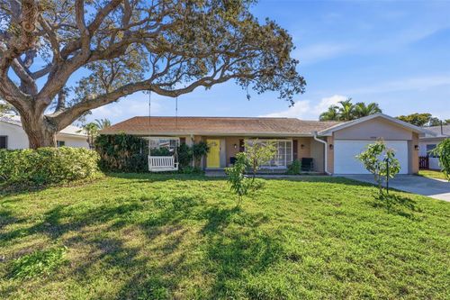 14108 110th Ter, Largo, FL, 33774-4440 | Card Image