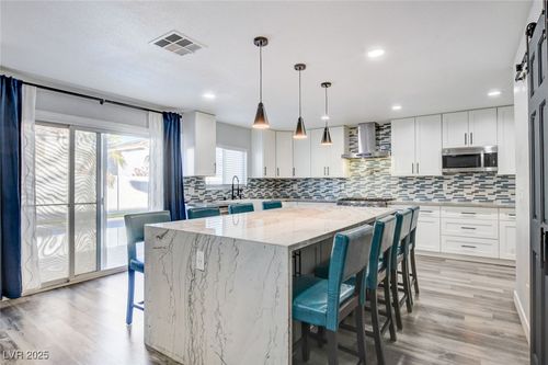 562 Pale Pueblo Ct, Las Vegas, NV, 89183-4275 | Card Image