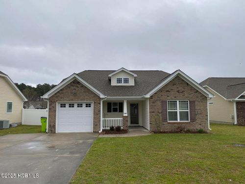 103 Falcon Landing Ct, New Bern, NC, 28560-1813 | Card Image