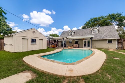 13133 Flagstone Ln, Dallas, TX, 75240-5610 | Card Image