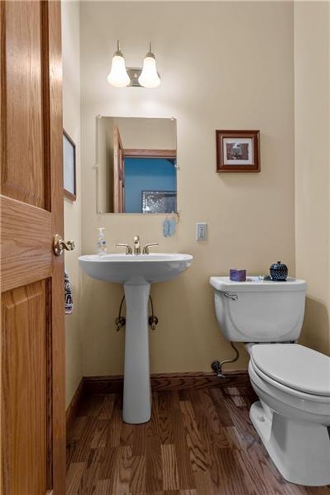 1936 Lori Ln, Sold in Hermitage Zoocasa