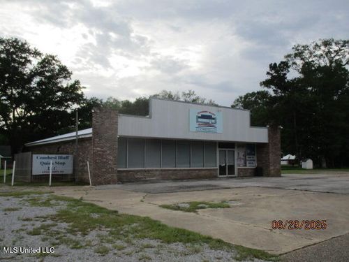 17311 Highway 63, Moss Point, MS, 39562-7471 | Card Image