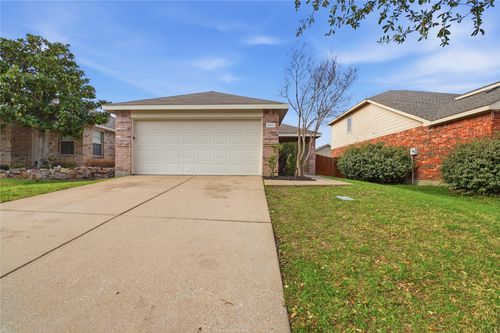 4005 Freedom St, Heartland, TX, 75126-8254 | Card Image