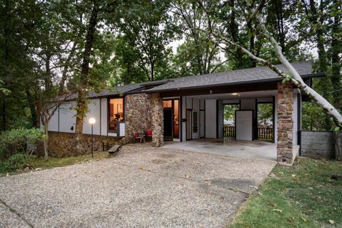 5 Coachlight Circle, Little Rock, AR, 72227 | Card Image