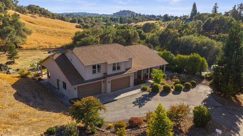 1719 Newcastle Road, Newcastle, CA, 95658 | Card Image