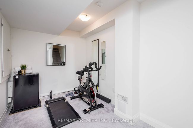 89 Gridiron Gate, House attached with 5 bedrooms, 4 bathrooms and 1 parking in Vaughan ON | Image 32