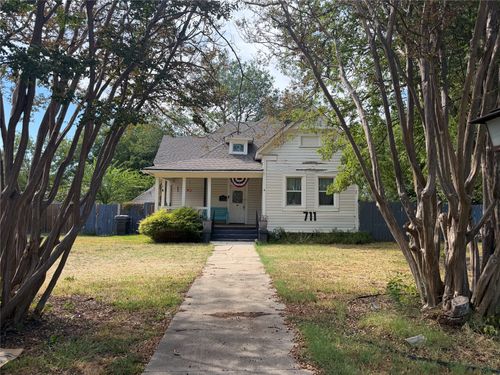 711 D St, Ardmore, OK, 73401-5847 | Card Image
