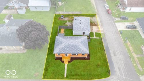 90 Newman St, Scottsburg, IN, 47170-2124 | Card Image