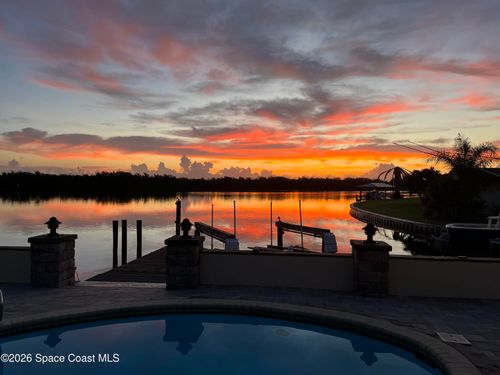 2530 Sykes Creek Dr, Merritt Island, FL, 32953-2910 | Card Image