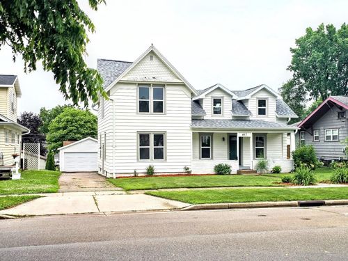 417 W Beacon Avenue, NEW LONDON, WI, 54961 | Card Image