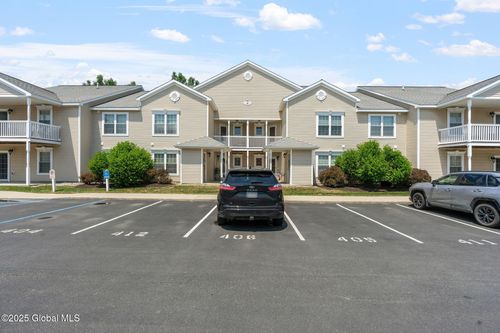 401 Cedar Run, Rensselaer, NY, 12144-5408 | Card Image