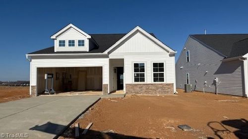 172 Candytuft Court, Lexington, NC, 27295 | Card Image