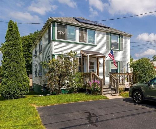 8 Racicot Ave, Webster, MA, 01570-1716 | Card Image