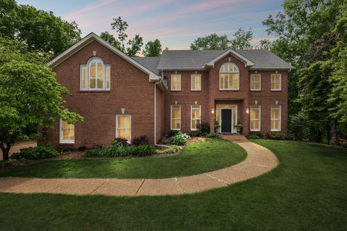 6781 Autumnwood Dr, Nashville, TN, 37221-3944 | Card Image