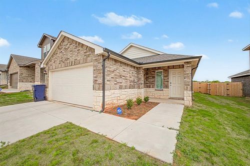 645 Ne 107th St, Oklahoma City, OK, 73131-4601 | Card Image