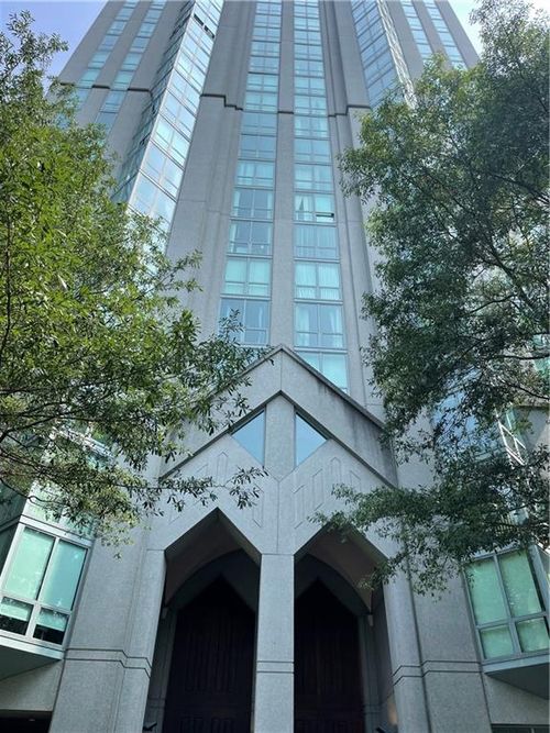 1802-2870 Pharr Court South Nw, Atlanta, GA, 30305-2179 | Card Image