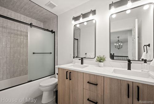1767 Carriage Hl, Commerce Township, MI, 48382-4893 | Card Image