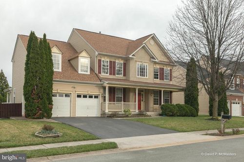 30 Barksdale Ct, CHARLES TOWN, WV, 25414-5610 | Card Image