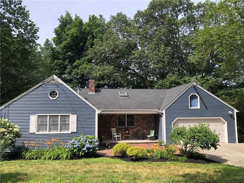 2 Marywood Ln, Cumberland, RI, 02864-5032 | Card Image