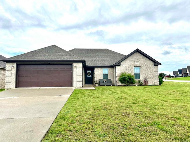 5004 Yukon Drive, House other with 3 bedrooms, 2 bathrooms and null parking in Jonesboro AR | Image 5
