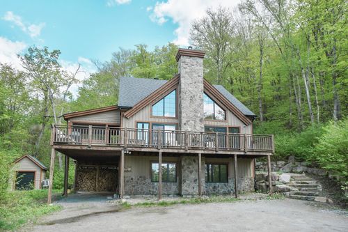 32 Ch. De L'Orée-Des-Bois, Saint-Adolphe-d'Howard, QC, J0T2B0 | Card Image