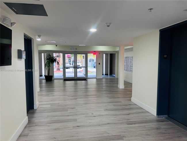 APT-209 - 11040 Sw 196 Th St, Condo with 2 bedrooms, 2 bathrooms and null parking in Cutler Bay FL | Image 4