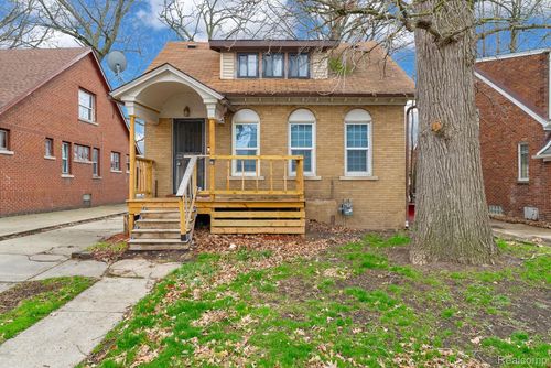 5077 Berkshire St, Detroit, MI, 48224-3203 | Card Image